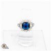 Image 1 : 10 MM BLUE CUT CENTER STONE SURROUNDED BY