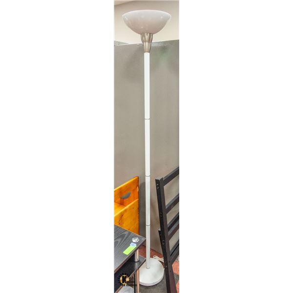 WHITE FLOOR LAMP 72"