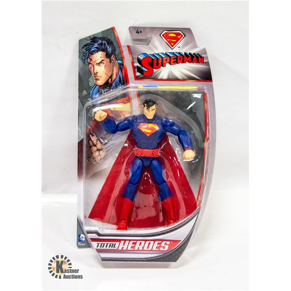 SUPERMAN TOTAL HEROES FIGURE