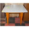 Image 1 : MARBLE TONE VENEER WOOD BASE TABLE 28" X 34" X 31"