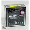 Image 1 : SEALED GLAMGLOW YOUTHMUD