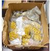 Image 1 : LARGE BOX OF 330 GOLD PLATED CHAINS