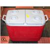 Image 1 : RUBBER MAID COOLER RED/WHITE