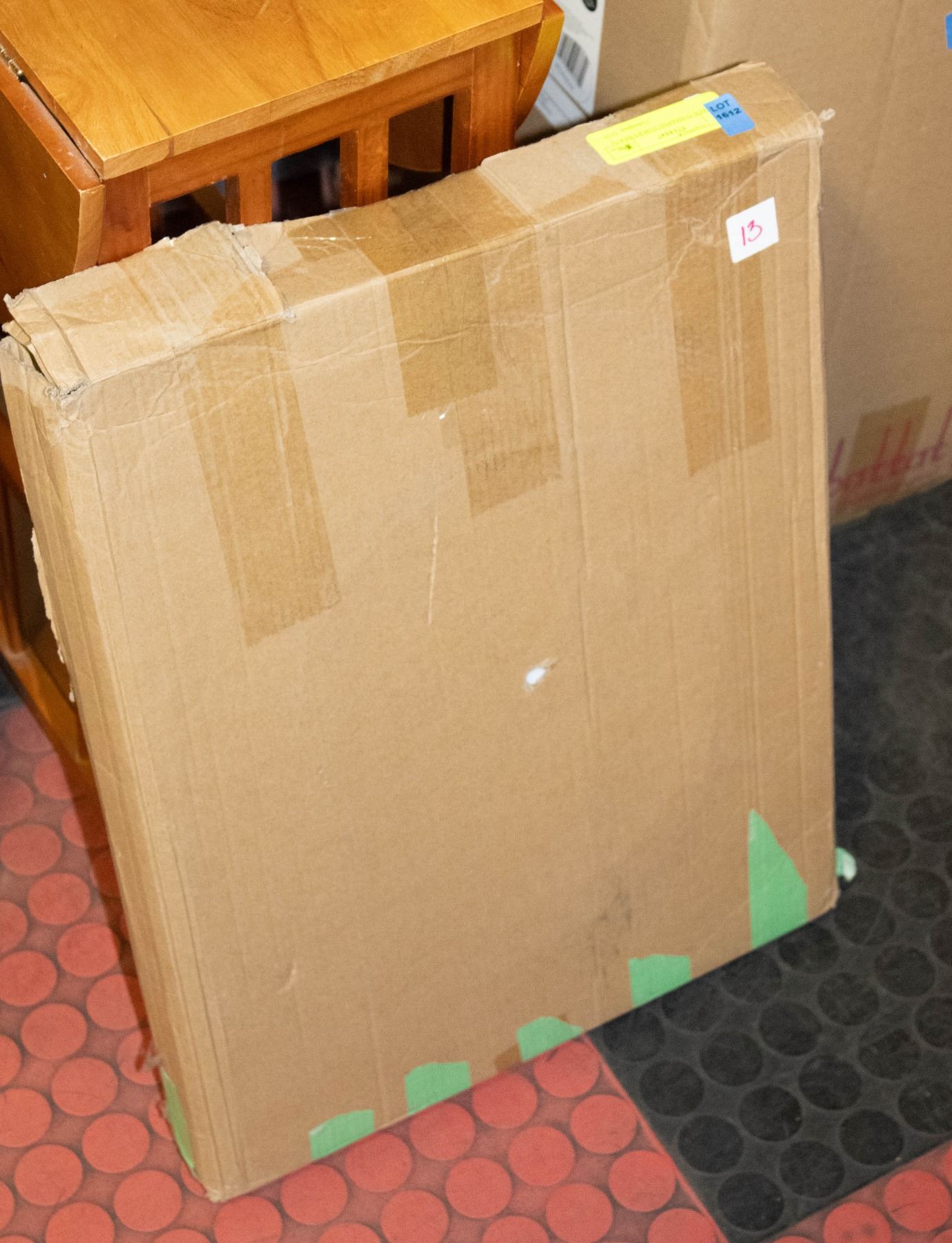 REPACKED D-SHAPED TOILET SEAT