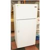 Image 1 : WHITE FRIDGE