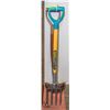 Image 1 : NEW YARDWORKS PITCH FORK + USED SPADE SHOVEL