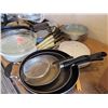 Image 2 : Household dishes, pans, serving plates, knives