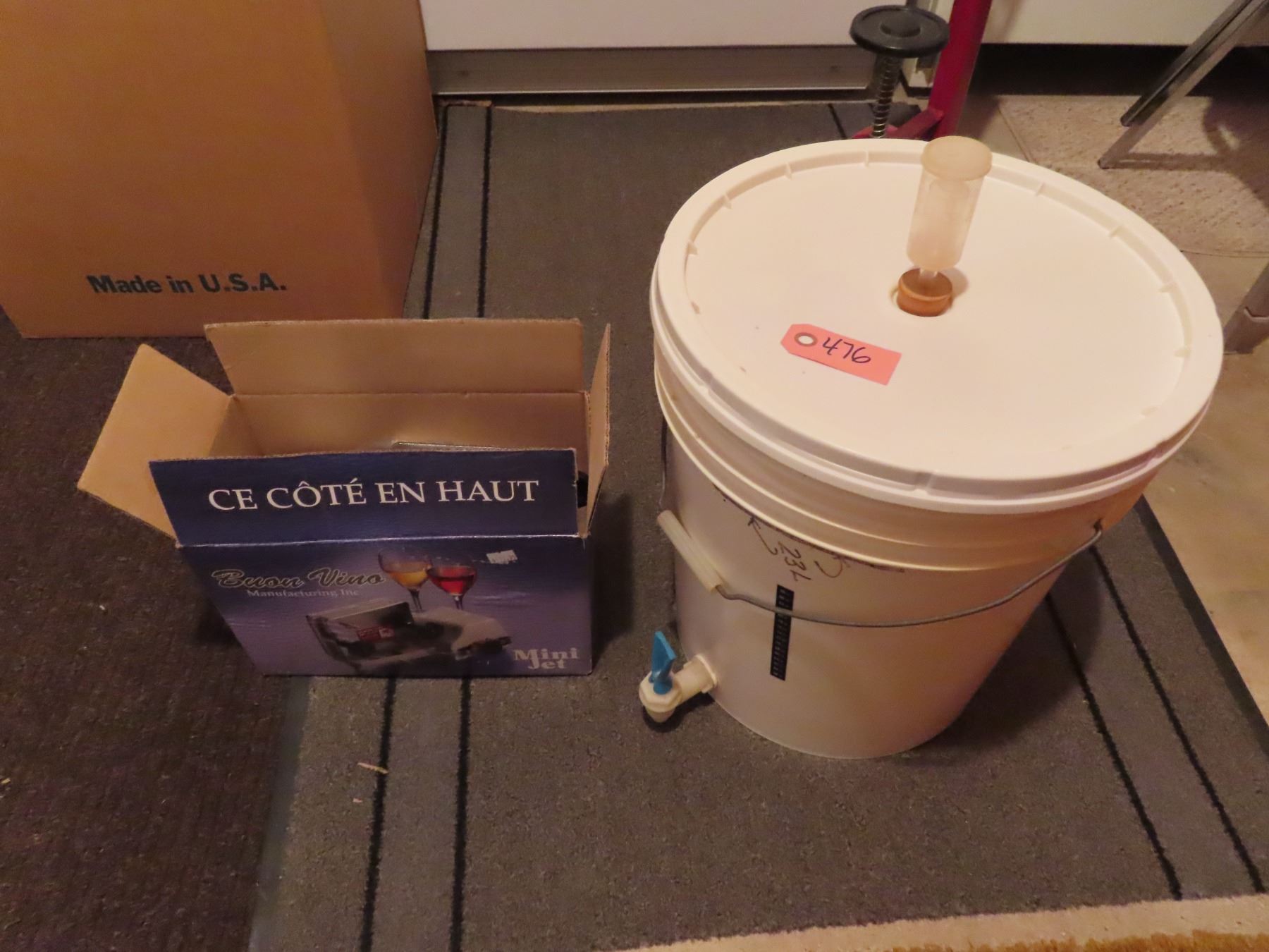 Buon Vista mini jet wine filter & wine bucket w/ burp & spout Schmalz