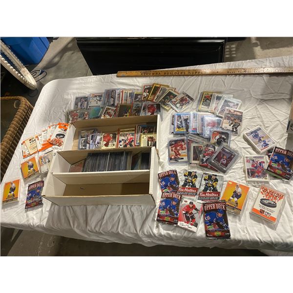 Box hockey cards