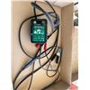 Image 2 : 12 V DC automatic battery charger