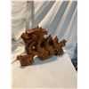 Image 1 : Carved dragon