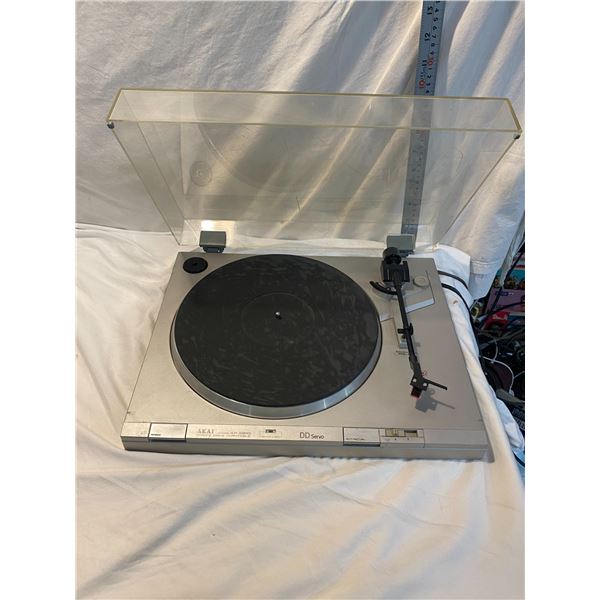 Akai record player
