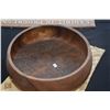 Image 2 : 13" MONKEY POD WOOD BOWL BY ALII WOODS HAWAII