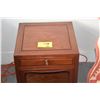 Image 3 : PAIR ROSEWOOD END TABLES W/1 DRAWER (18" X 18" X 20") (PAIR)