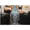 Image 2 : BRONZE KWAN YIN HEAD ON STAND, 18TH CENTURY