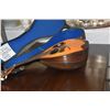 Image 3 : 1970'S MANDOLIN, MADE IN JAPAN W/HARD CASE