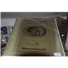 Image 8 : COLLECTION OF HUMMEL FIGURINES & CATALOG (6 PCS)