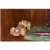 Image 4 : MIXED LOT: KNIVES, WOODEN CAR, SPIRIT DOLL & DESK SET (6 PCS)