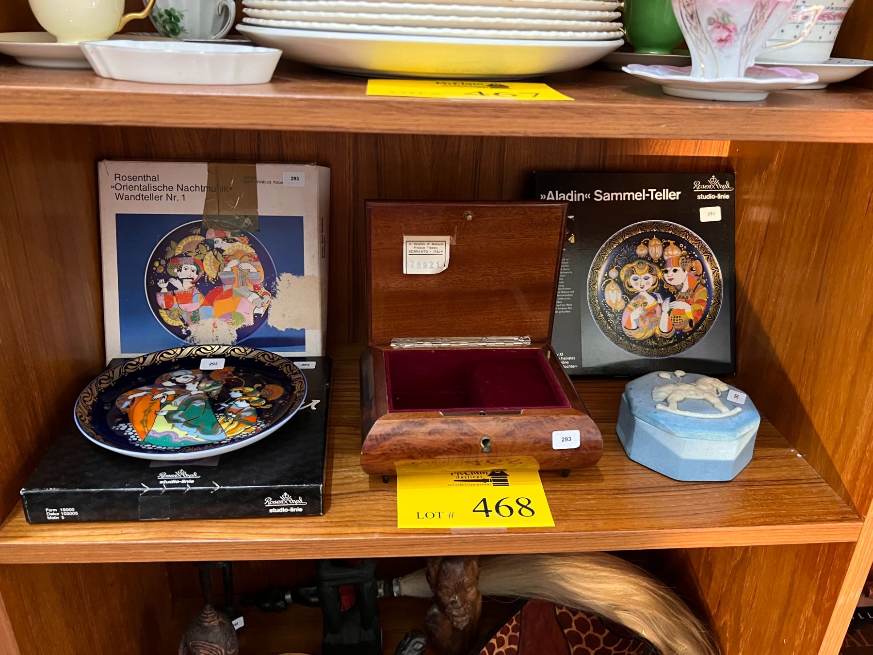 COLLECTOR PLATES & BOXES (5 PCS)