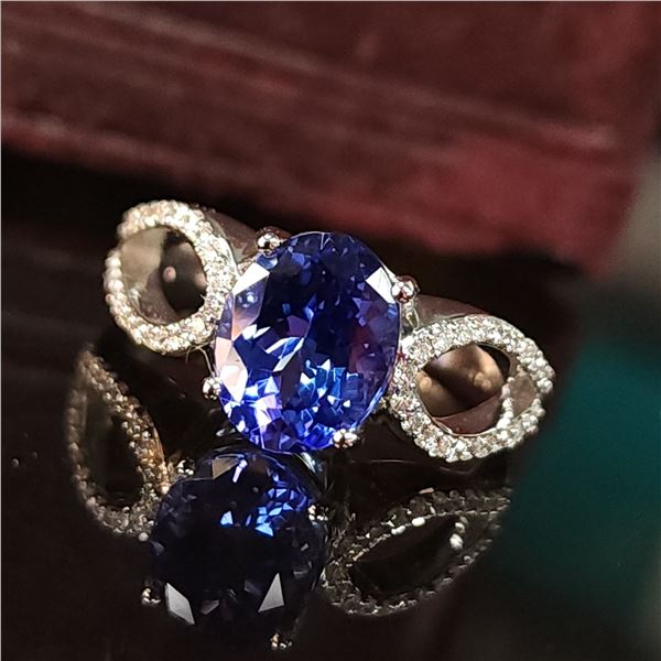 Tanzanite Ring with Looped Diamond Shoulders