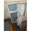 Image 2 : Simplicity Refrigerator