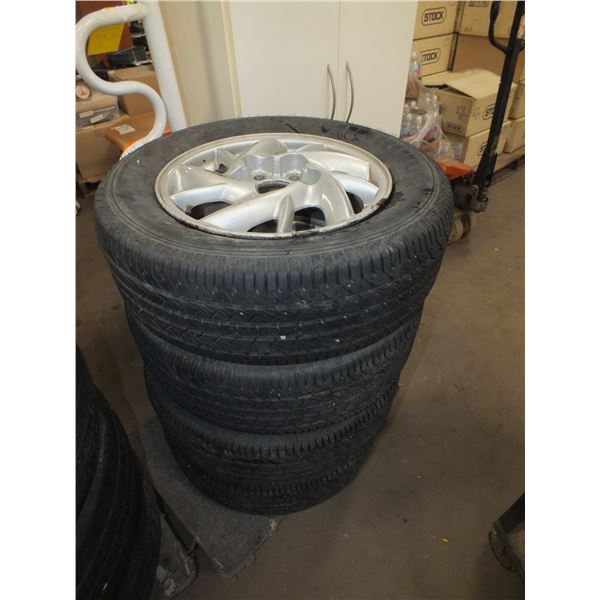 Set Of 4 Dayton Tires