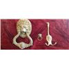 Image 1 : 3 BRASS DOOR KNOCKERS