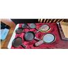 Image 1 : CAST IRON PAN SET