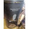 Image 4 : HAMILTON BEACH COFFE MAKER, GRINDER AND COFFE POT