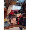 Image 1 : WOMENS CLOTHES AND PILLOWS ECT JEANS 30-32, BLANKETS