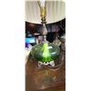 Image 2 : LARGE VINTAGE BRASS AND GREEN GLASS LAMP