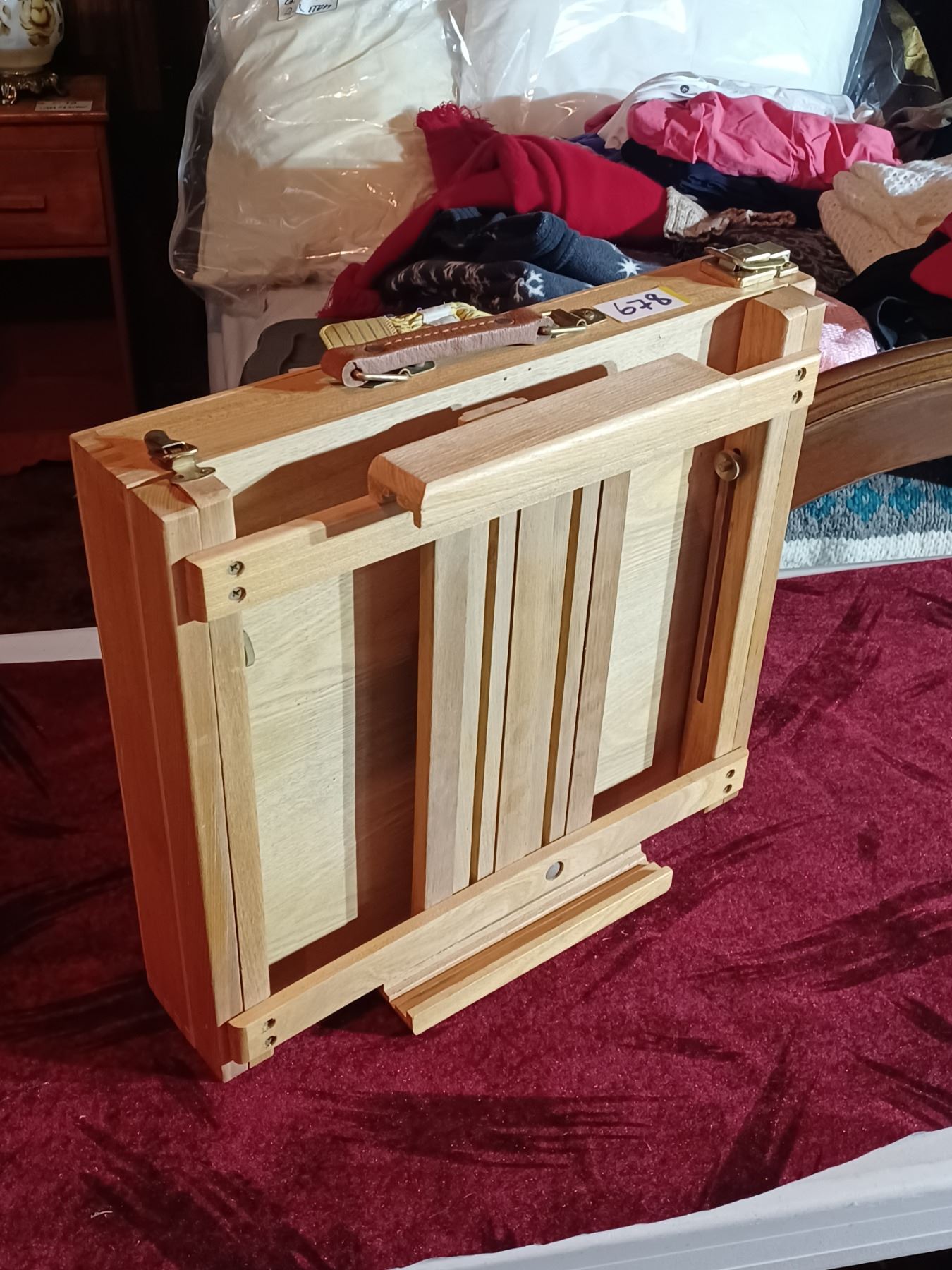 Case Easel Examples MEDIUM WOODEN PORTABLE ART EASEL IN CASE