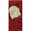 Image 8 : ROCKS WITH CRYSTALS ON THEM