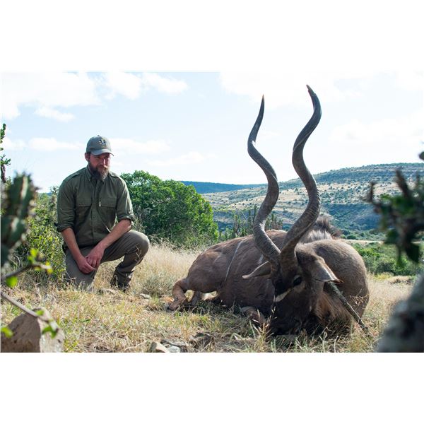 6-Days/7-Nights South African Cape Kudu and Cape Bushbuck Hunt for 1 Hunter
