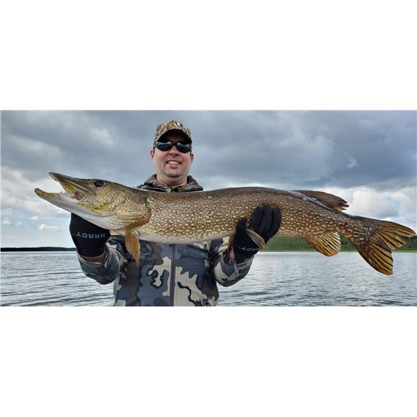 4-Day Saskatchewan Canada Fishing Trip for 2 Anglers