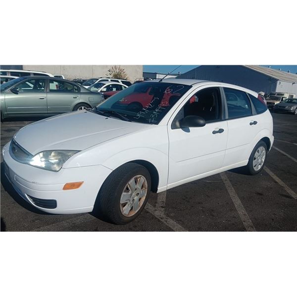 2007 Ford Focus ZX5 S