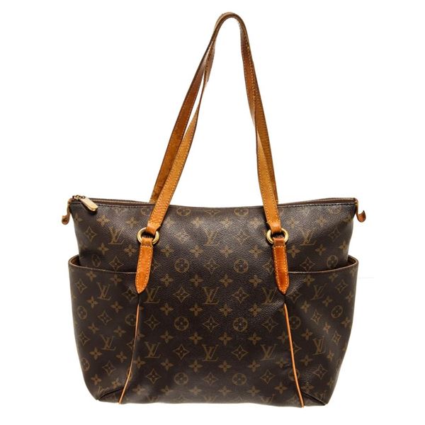 Louis Vuitton Monogram Totally MM