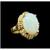 Image 1 : 14KT Yellow Gold 4.68 ctw Opal and Diamond Ring