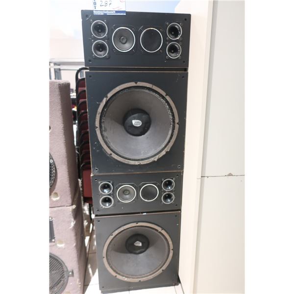 LOT DE 2 HAUT-PARLEURS AUDIO SPHÈRE 21"x15"x33"