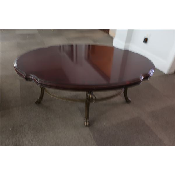 TABLE EN BOIS OVALE 45"x30"x19"