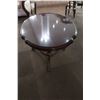 Image 2 : TABLE EN BOIS OVALE 45"x30"x19"