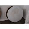 Image 1 : TABLE RONDE PLIANTE 4'