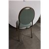 Image 2 : CHAISE EMPILABLE