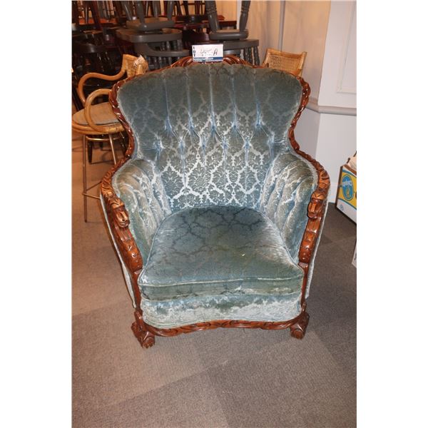 FAUTEUIL -ANTIQUE DE 100 ANS