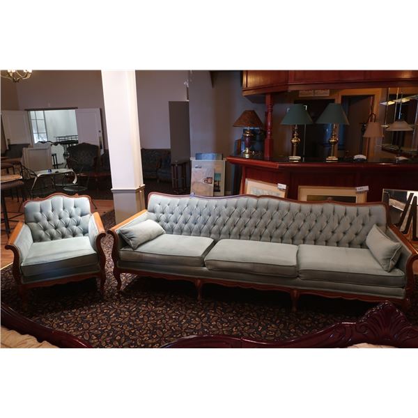 SOFA 100"AVEC FAUTEUIL