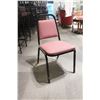 Image 1 : CHAISE EMPILABLE
