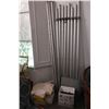 Image 2 : LOT: 3 SECTIONS PHOTO BOOTH PORTATIF AVEC RIDEAU