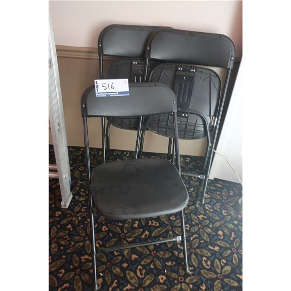 LOT DE 3 CHAISES PLIANTES