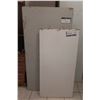 Image 1 : LOT DE 2 TABLES PLIANTES ASST