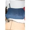 Image 1 : NAPPE 63"x63" MARINE